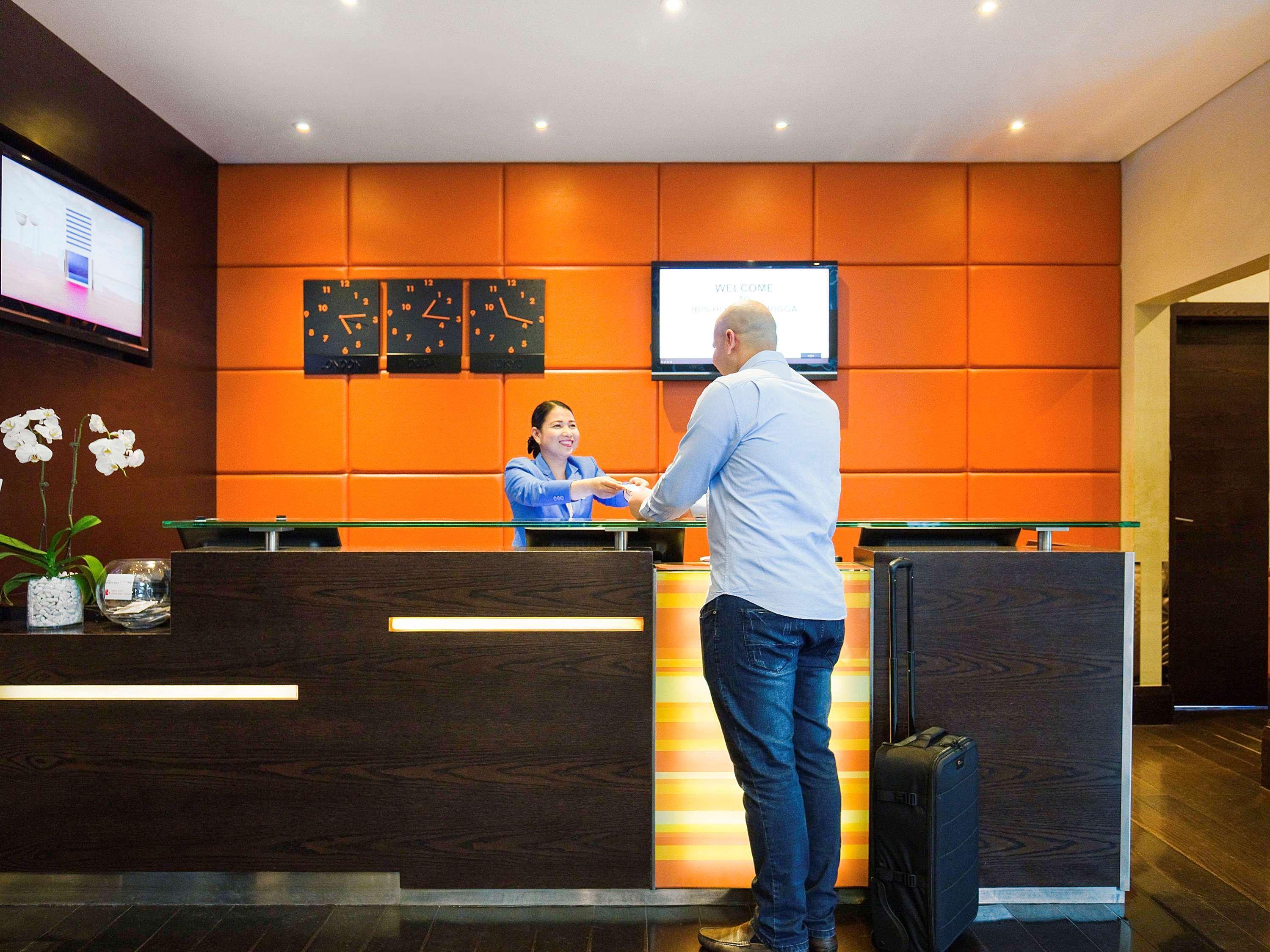 Ibis Dubai Al Rigga Hotel 3*